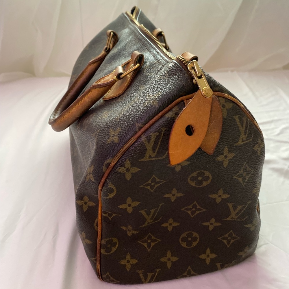 Used Louis Vuitton Speedy 25